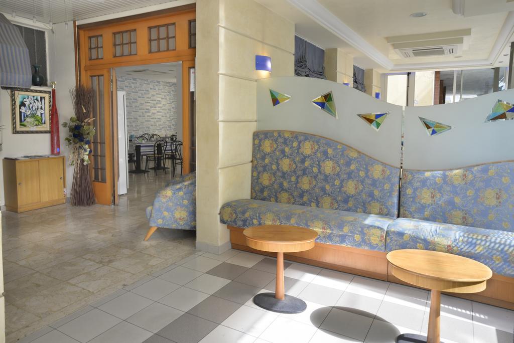 Hotel Ave Rimini Luaran gambar