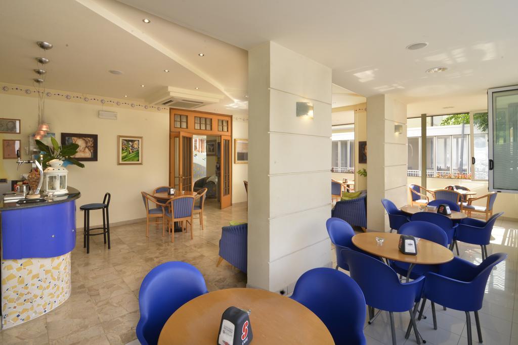 Hotel Ave Rimini Luaran gambar