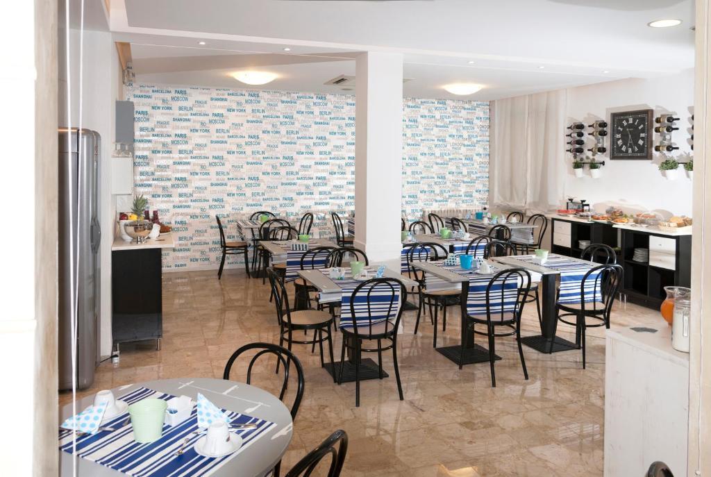 Hotel Ave Rimini Luaran gambar